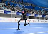 Čína organizuje prvé medzinárodné športové hry humanoidných robotov